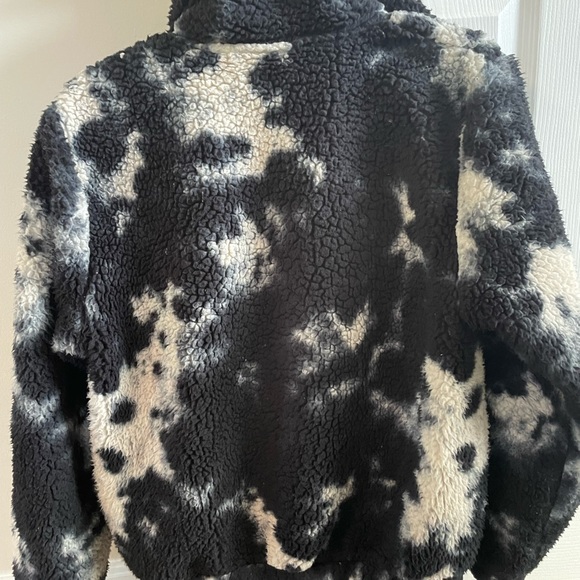 Betsy Johnson tye dye sherpa jacket size xs - Picture 4 of 5